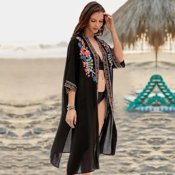 Bohemian Floral Embroidered Kimono - Picture 3 of 9